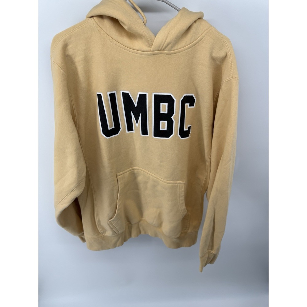 UMBC Retrievers Yellow Hoodie Size Medium Graphic College Sweatshirt Pro-Weave